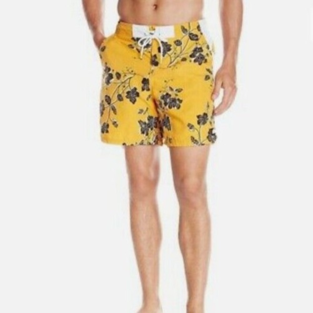 Fit 4 U Man! UR Beach Boxers Mens Large Orange Floral Swim Trunks 508251 NEW